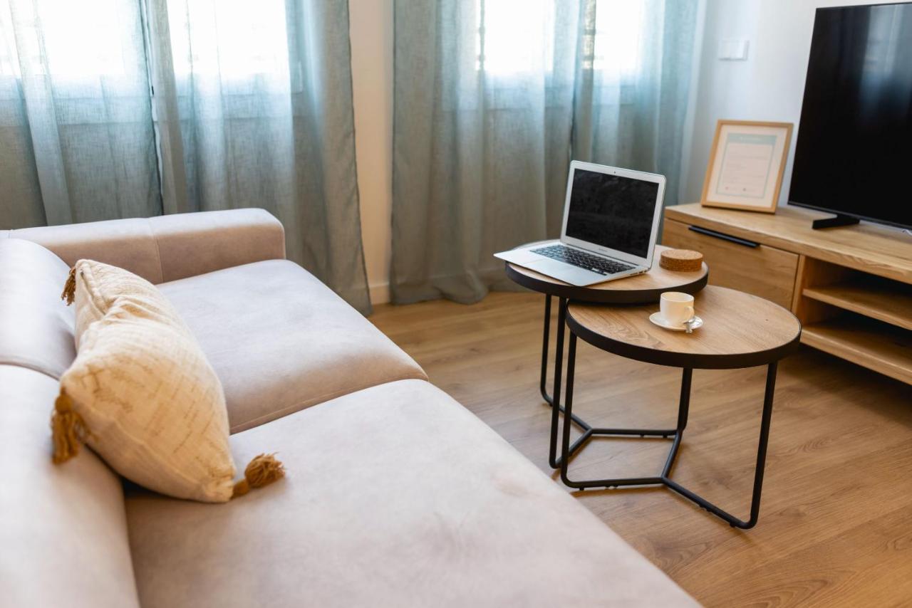 Bravissimo Gerio, 2-Bedroom Apartment Girona Luaran gambar